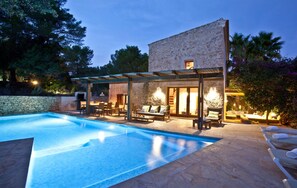 pool