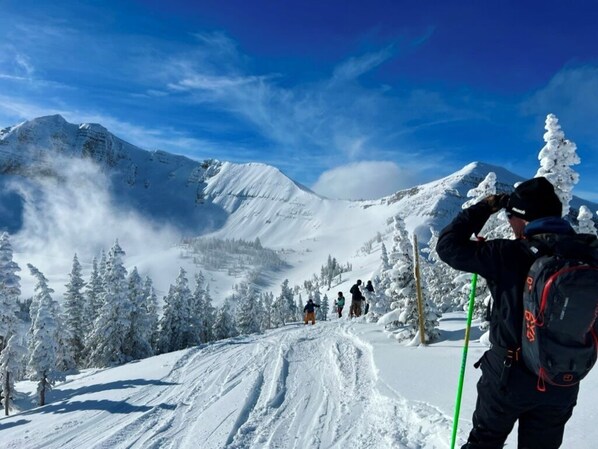 Snow and ski sports