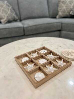 Tic-tac-toe