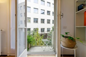 Balcony / Terrace / Patio, Living Room