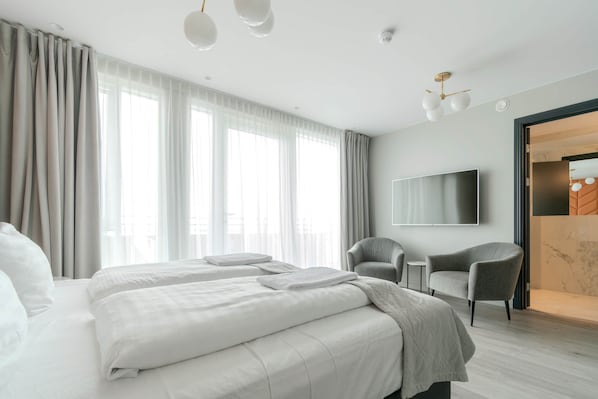 Whole room