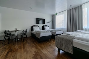 Whole room