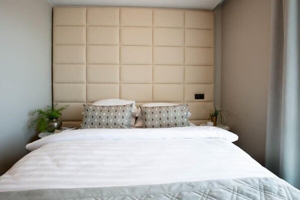 Small double room