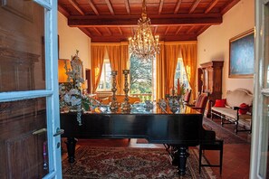 Main salon from the entrance
