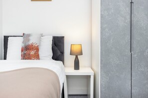 Bedroom 2 (1)