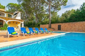 Holiday Home Swimming Pool
