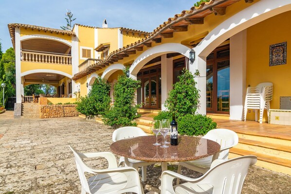 Holiday Home Exterior [summer]