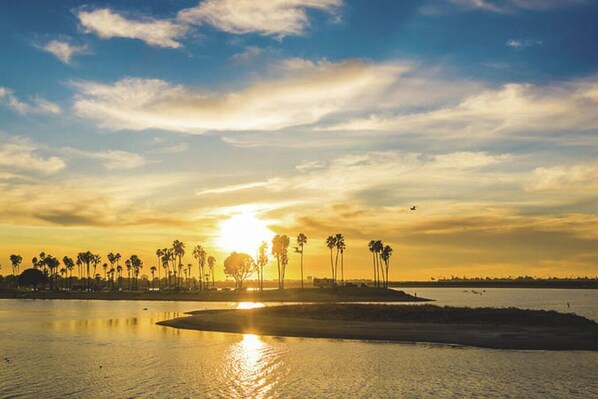 Breathtaking sunsets at stellar beaches are minutes from the house