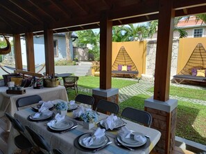 Outdoor dining