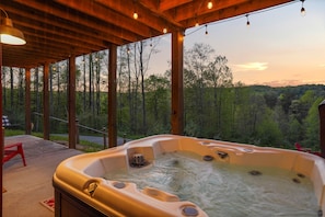 Bain à remous extérieur