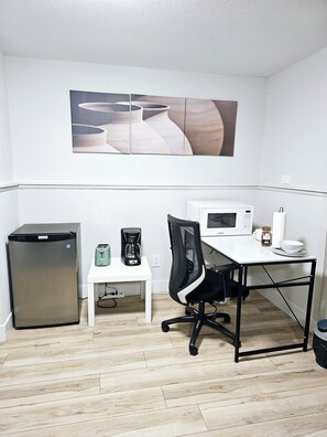 Portable Working/Dinning Area