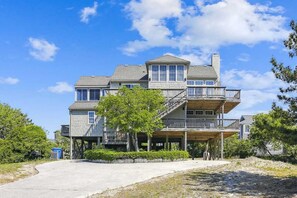 Dare Exterior