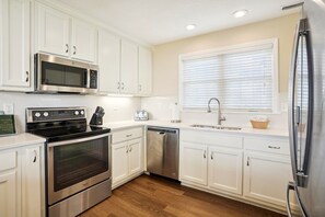Dare Kitchen