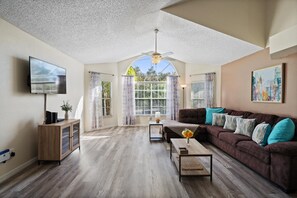 Living Room
50" Roku TV