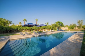 Shared pool