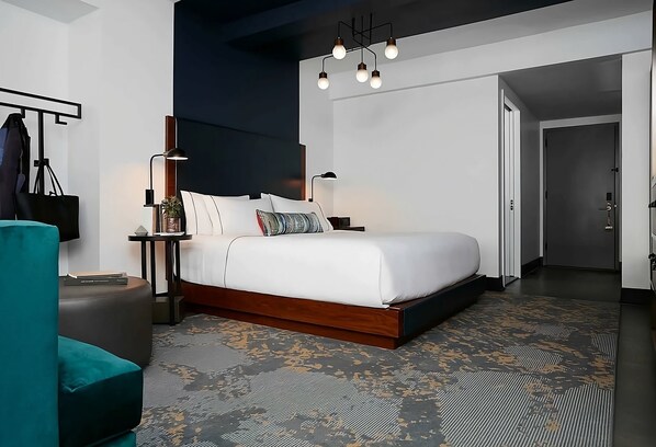Unit with King size bed