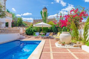 Holiday Home Exterior [summer]