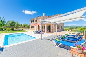 Holiday Home Exterior [summer]