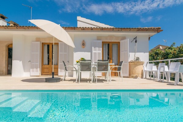 Holiday Home Exterior [summer]