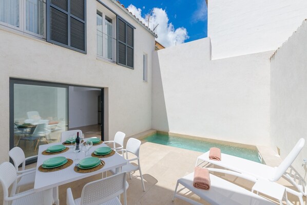 Extérieur maison de vacances [été]
