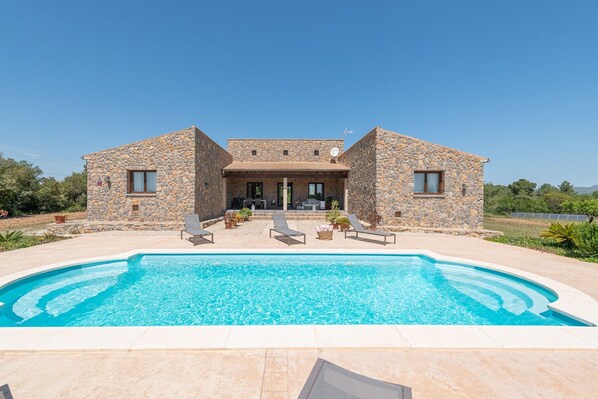 Holiday Home Exterior [summer]
