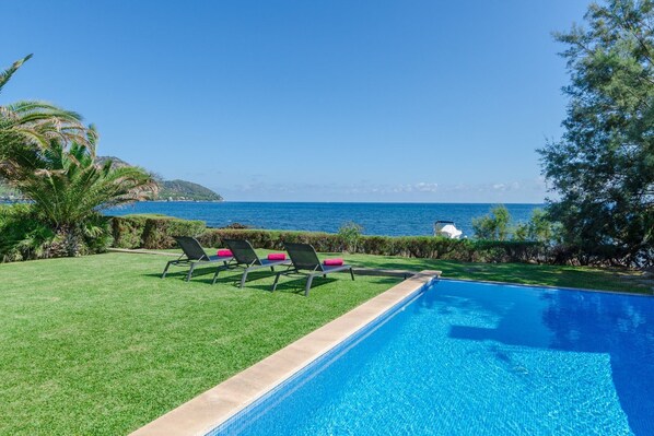 Holiday Home Exterior [summer]