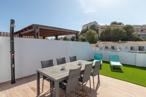 Extérieur maison de vacances [été]