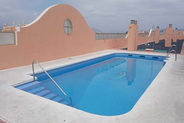 Holiday Home Swimming Pool