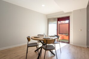Außenseite Ferienhaus [Sommer]