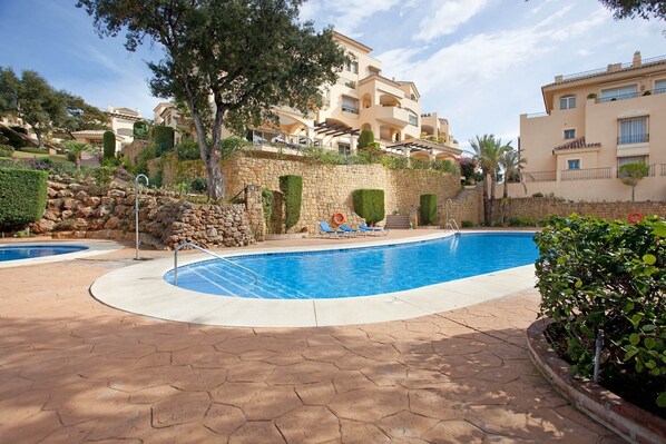 Holiday Home Swimming Pool