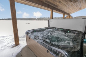 Bain à remous extérieur