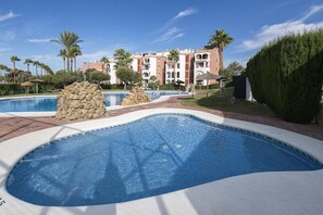 Extérieur maison de vacances [été]