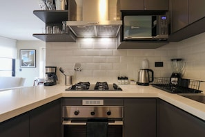 Fully equipped kitchen