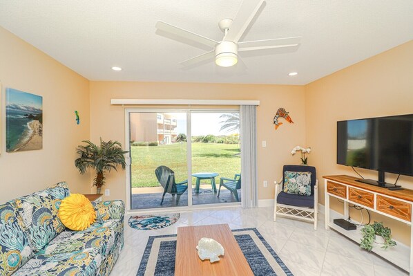 St. Augustine Beach Rentals Living Room