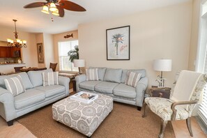 St. Augustine Beach Rentals Living Room