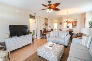 St. Augustine Beach Rentals Living Room
