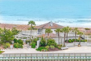 Beach Club Pool & Kiddie Pool