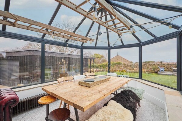 Ranworth, Ravenscar - Host & Stay