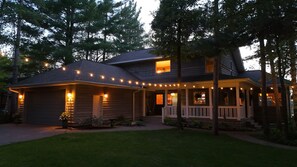 Paradise North at twilight