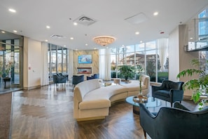 Front entrance to the Upper Vista Boutique Condominium building.