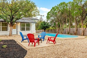 Gather around fire pit with friends/family! Or enjoy the private pool.