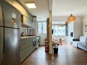 Kitchen or kitchenette,Living Room,Dining area