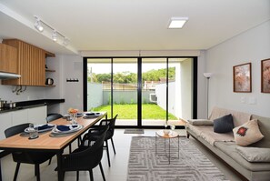 Living Room,Dining area