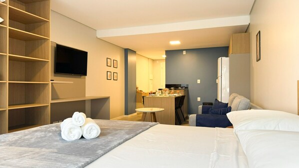 Bedroom,Living Room