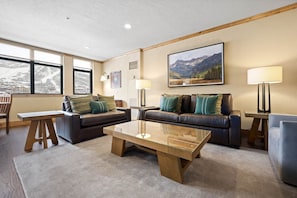 Home Decor, Furniture, Table, Coffee Table, Architecture
