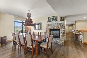 Dining Room, Dining Table, Furniture, Indoors, Table