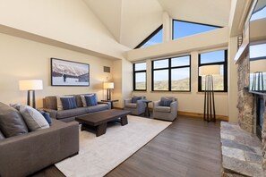 Furniture, Indoors, Living Room, Floor, Flooring