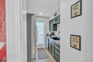 "Indoors","Sink","Sink Faucet","Home Decor","Floor"