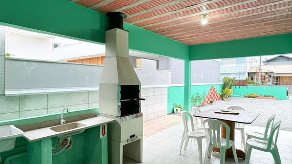 Seating area,BBQ facilities