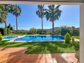 Nisperos de Paco %2D swimming pool